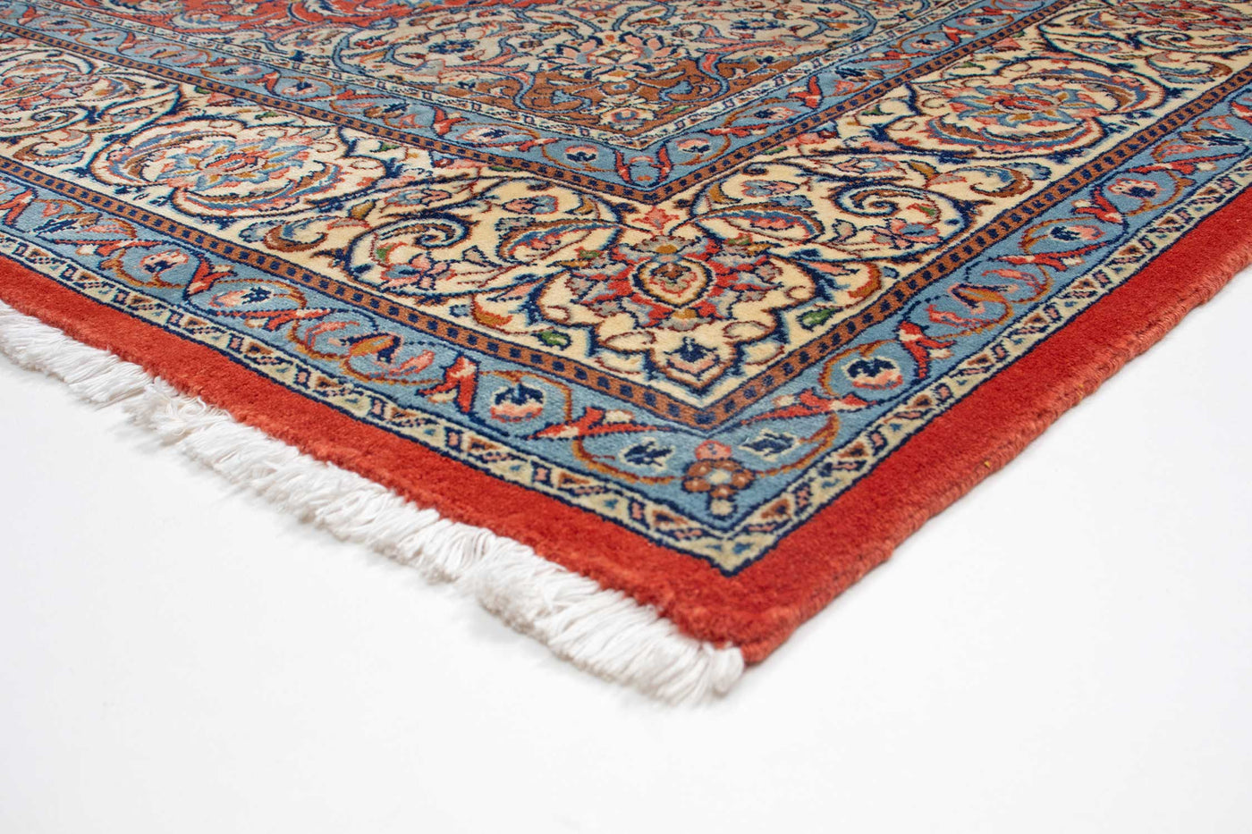 Oriental Golpayegan