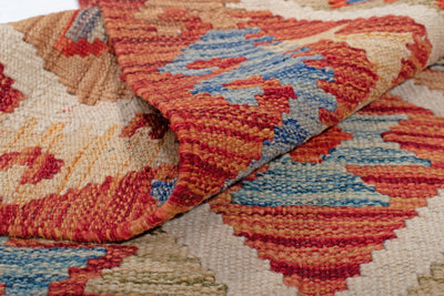 Kilim Leili